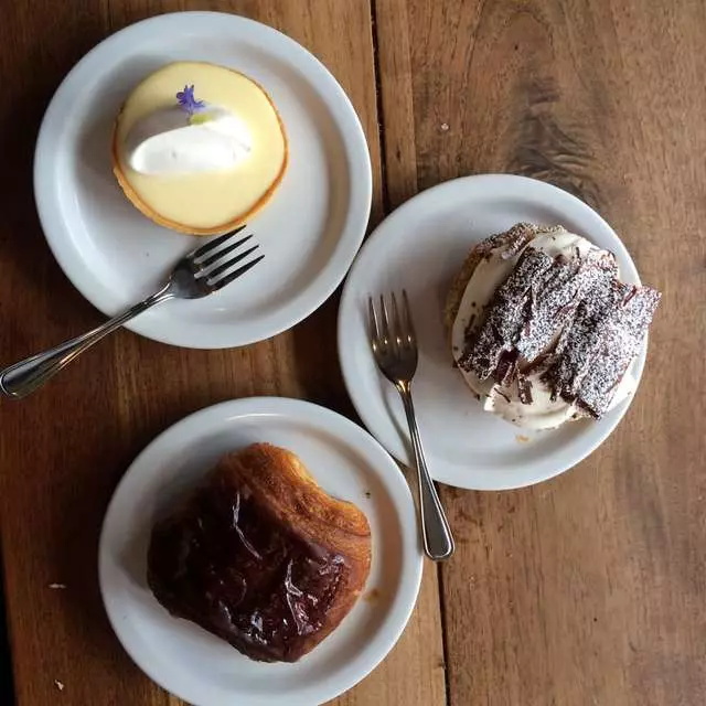 Tartine Bakery & Cafe