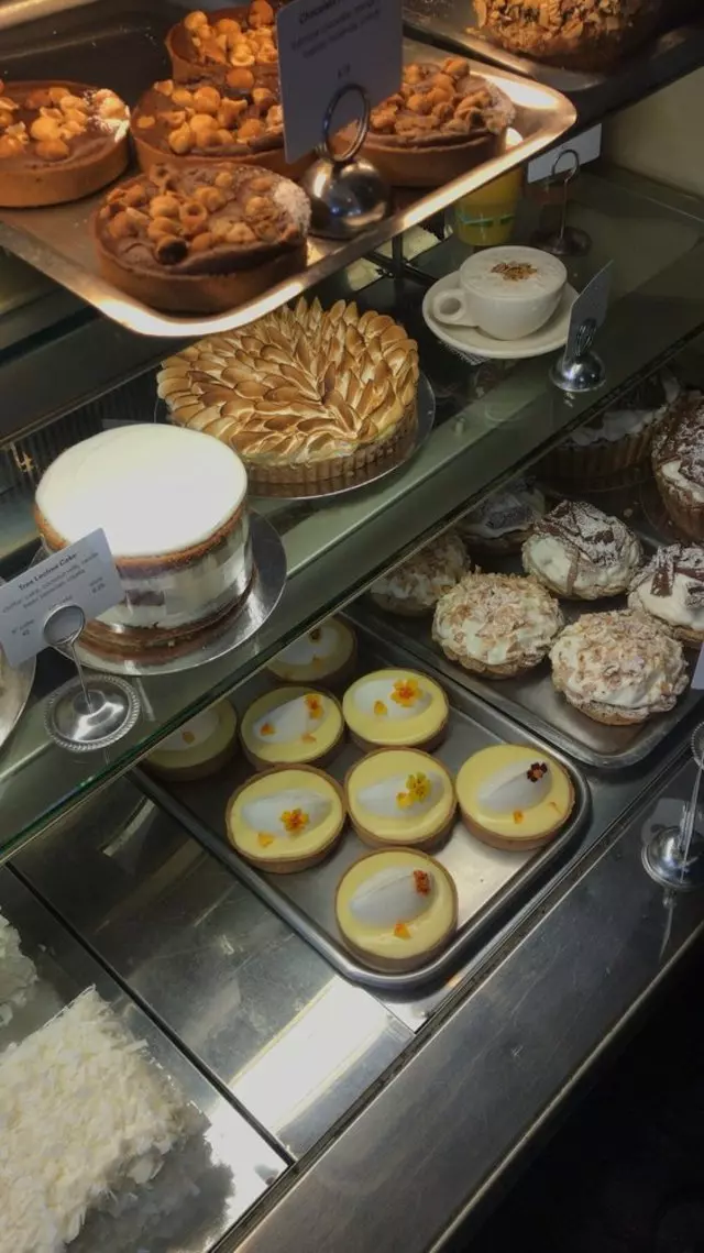Tartine Bakery & Cafe