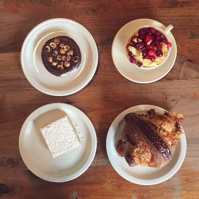 Tartine Bakery & Cafe
