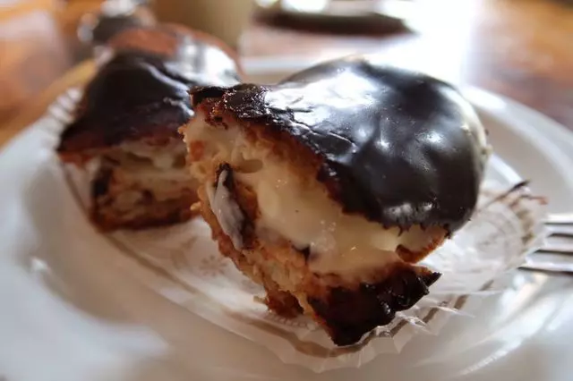 Tartine Bakery & Cafe