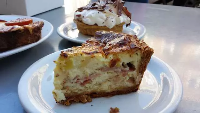 Tartine Bakery & Cafe