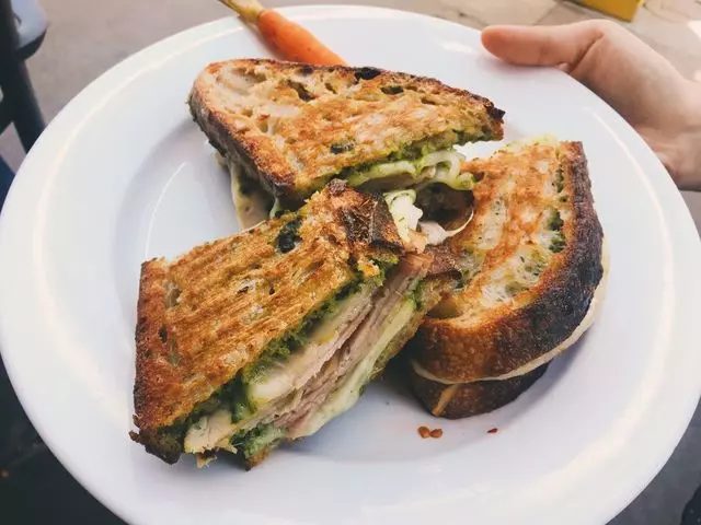 Tartine Bakery & Cafe