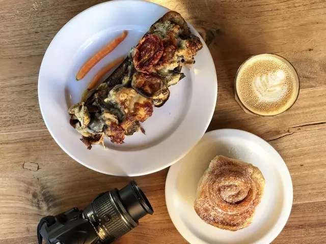 Tartine Bakery & Cafe