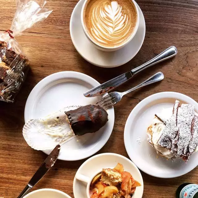 Tartine Bakery & Cafe