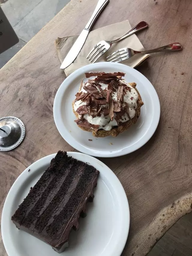 Tartine Bakery & Cafe