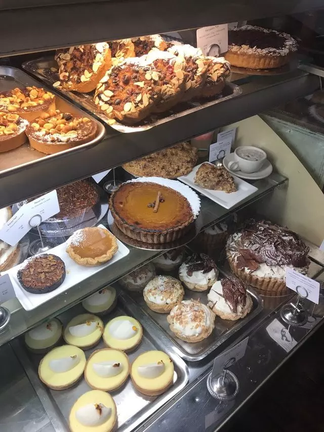 Tartine Bakery & Cafe