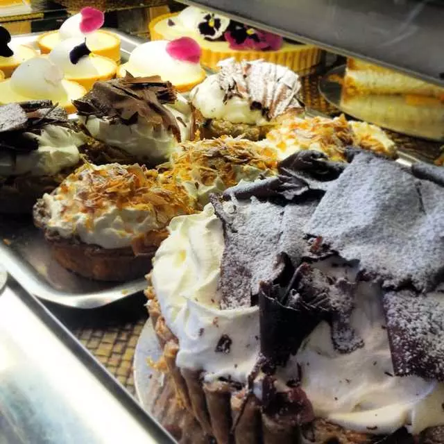 Tartine Bakery & Cafe