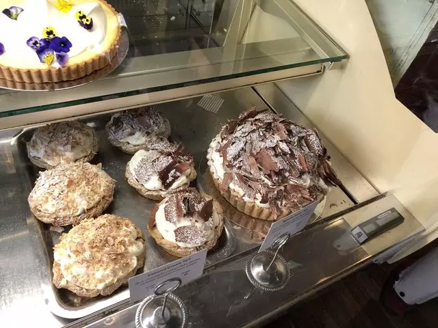 Tartine Bakery & Cafe