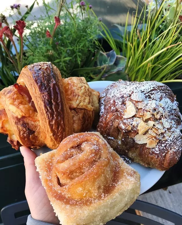 Tartine Bakery & Cafe