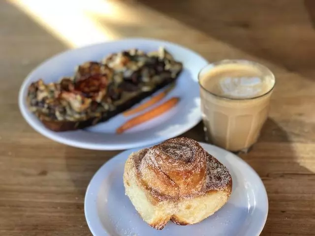 Tartine Bakery & Cafe