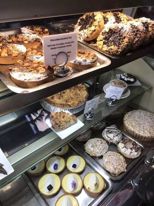 Tartine Bakery & Cafe
