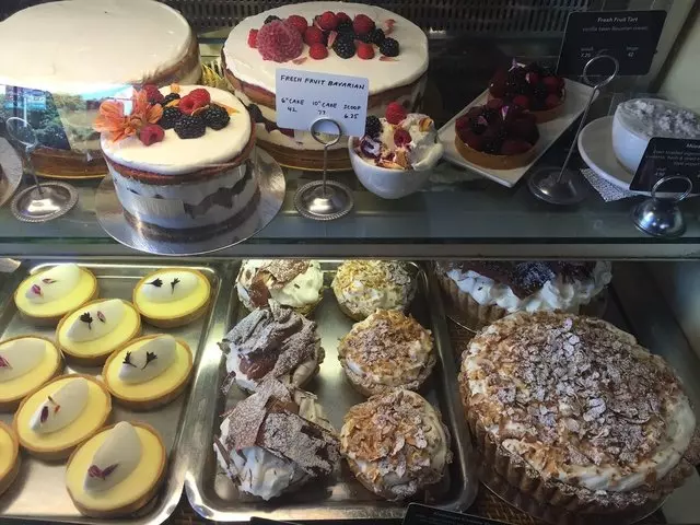 Tartine Bakery & Cafe