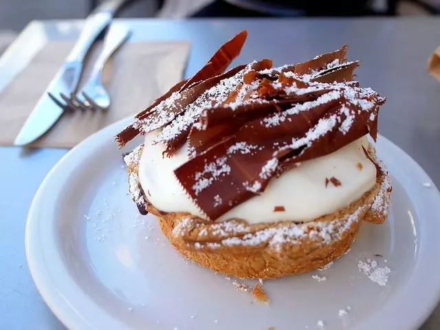 Tartine Bakery & Cafe