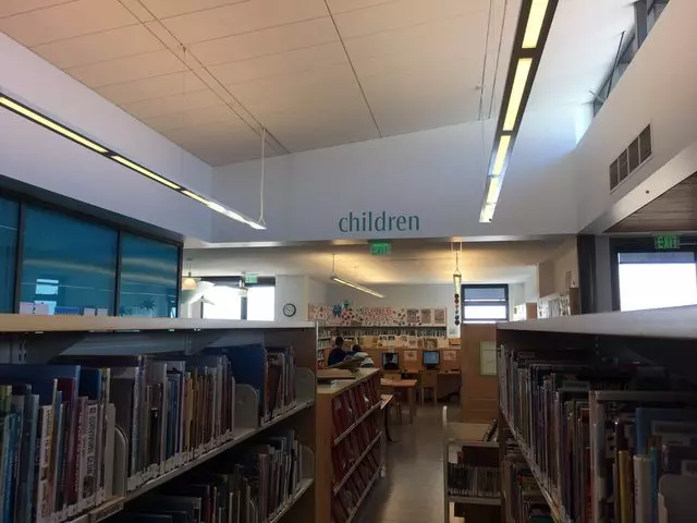 Ortega Branch Library