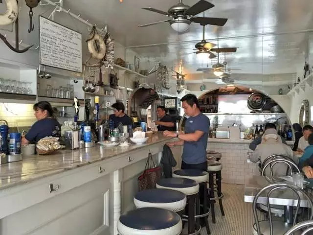 Anchor Oyster Bar
