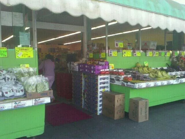 22nd & Irving Market