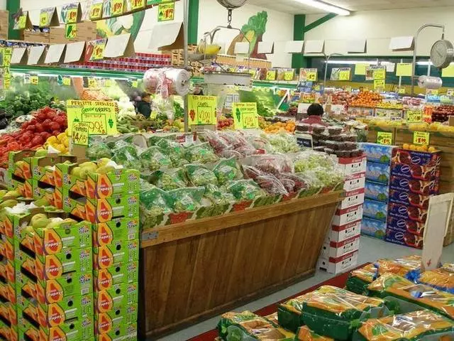 22nd & Irving Market