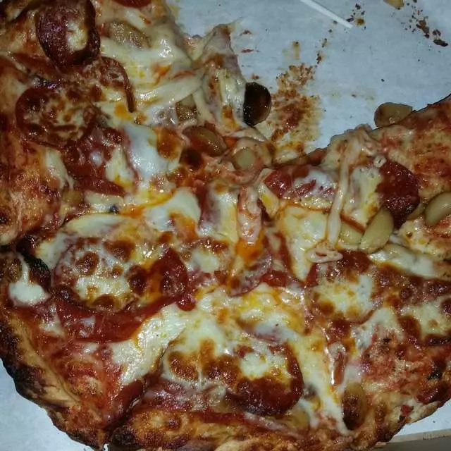 Mythic Pizza