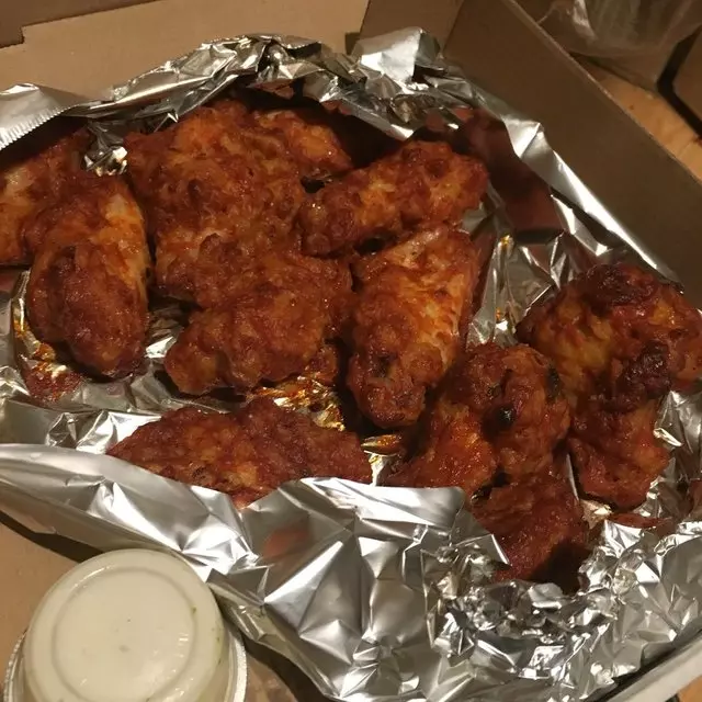 Mythic Pizza