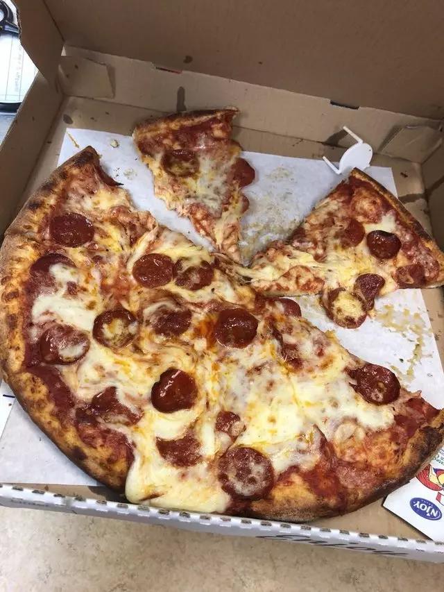 Mythic Pizza