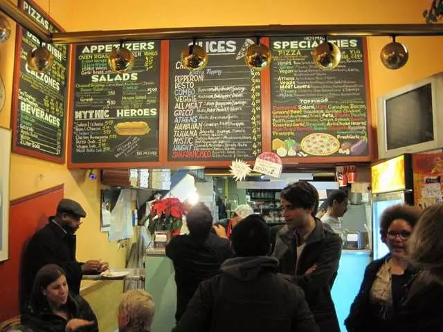 Mythic Pizza