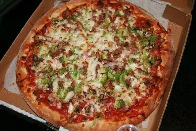 Mythic Pizza