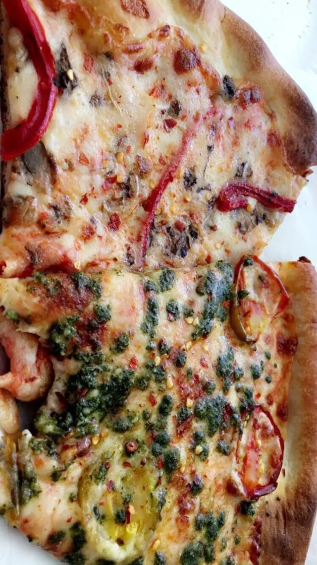 The Pizza Shop
