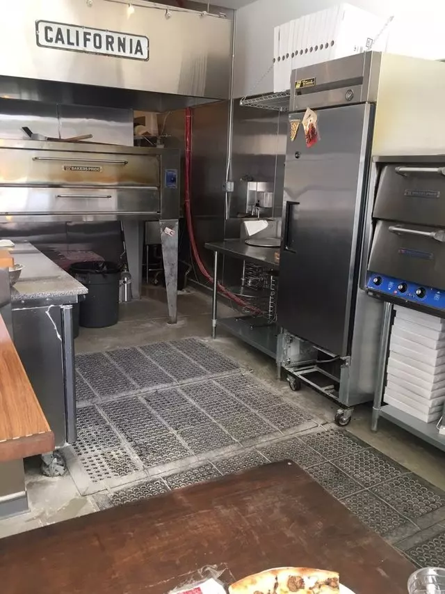 The Pizza Shop