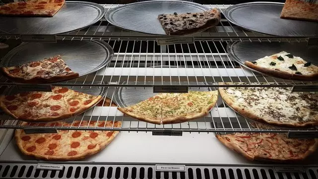 The Pizza Shop
