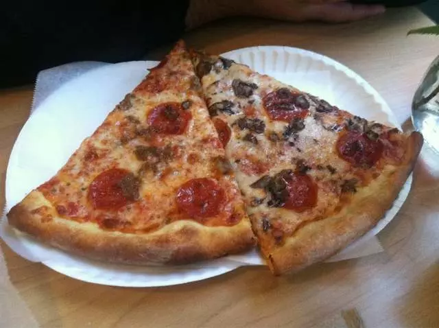 The Pizza Shop