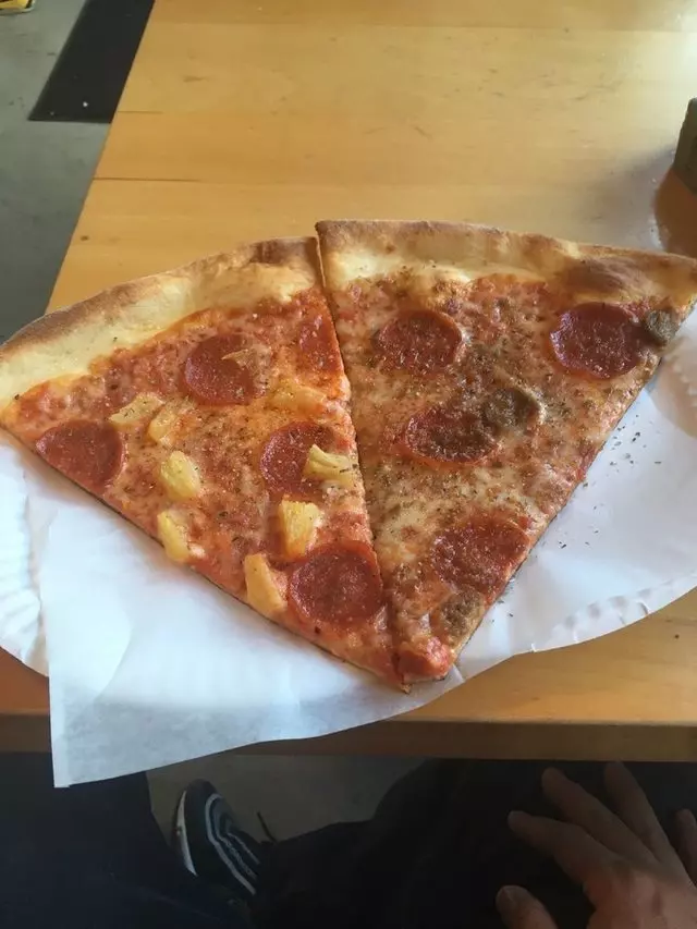 The Pizza Shop