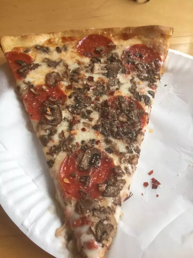 The Pizza Shop