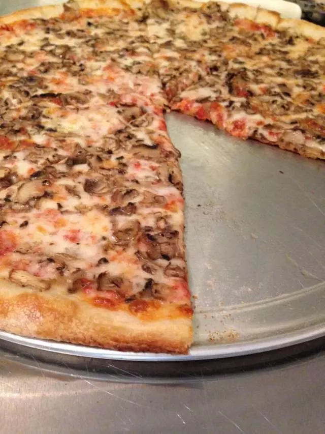 The Pizza Shop