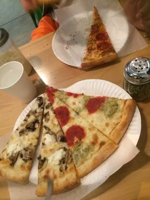 The Pizza Shop