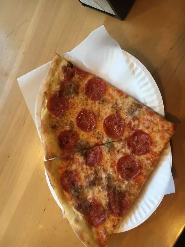 The Pizza Shop