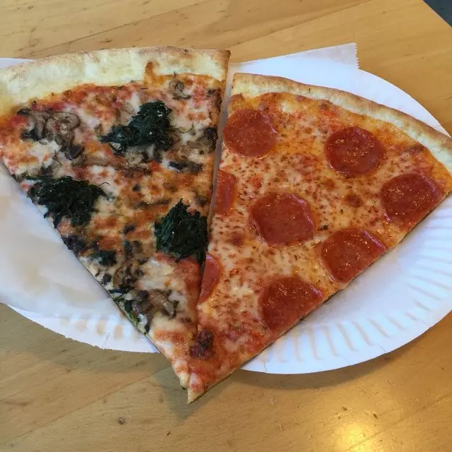 The Pizza Shop