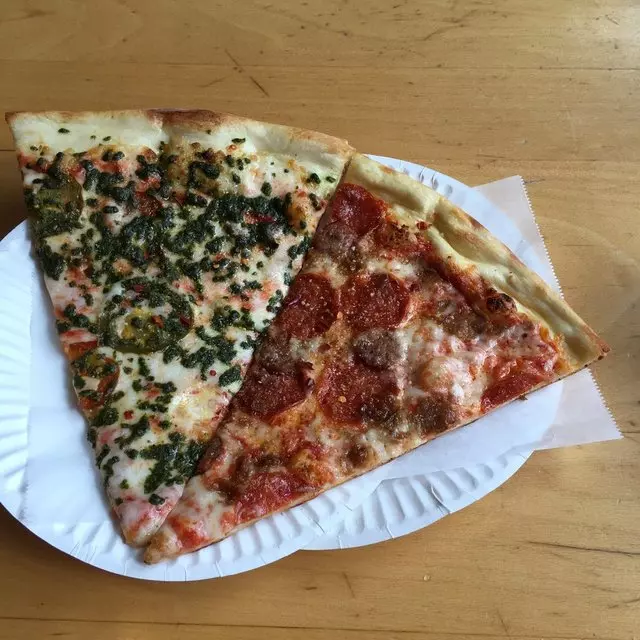 The Pizza Shop