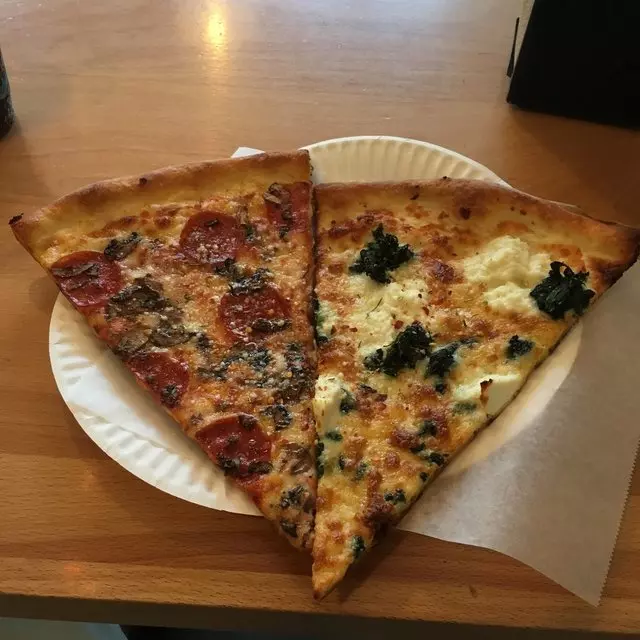 The Pizza Shop