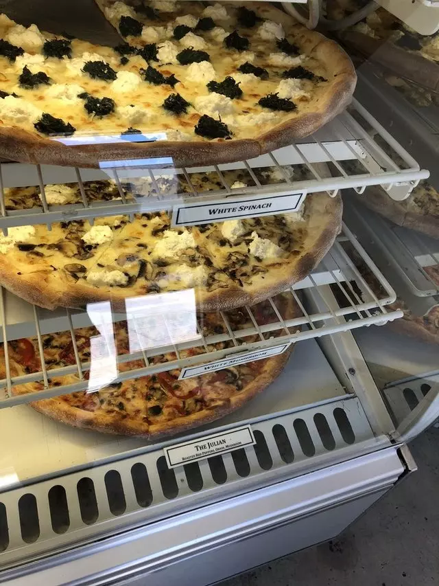 The Pizza Shop