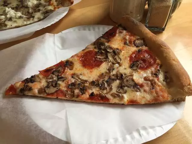 The Pizza Shop