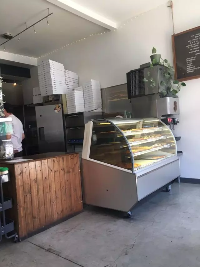 The Pizza Shop