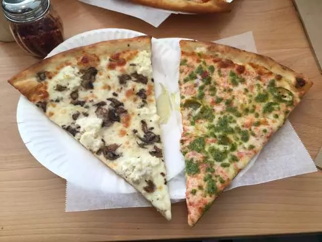 The Pizza Shop