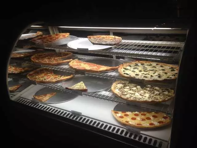 The Pizza Shop