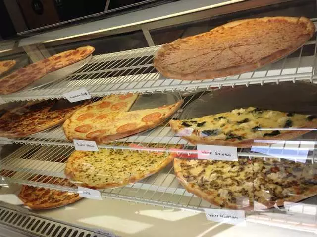 The Pizza Shop