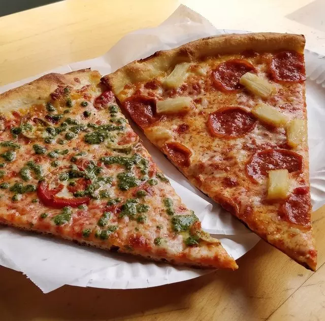 The Pizza Shop