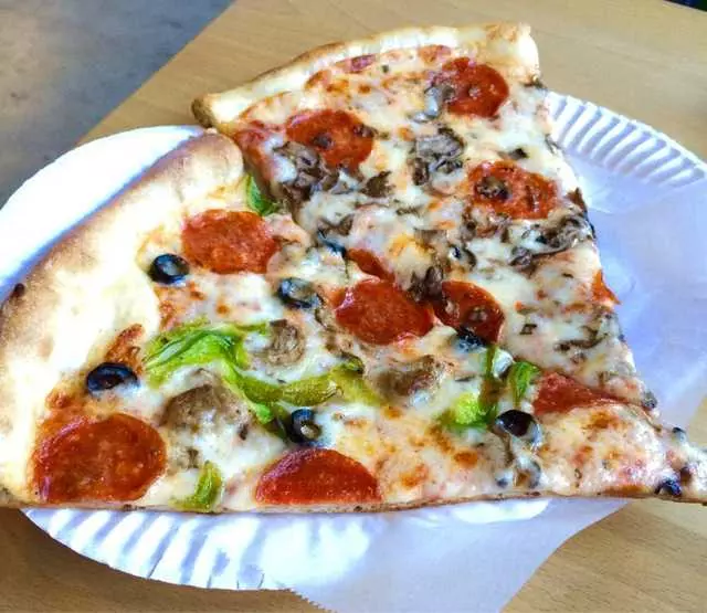 The Pizza Shop