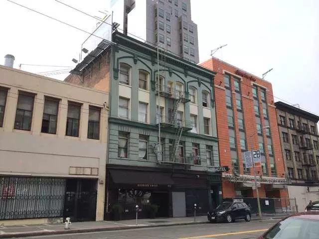 Alkain Hotel