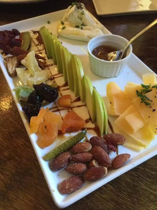 Noeteca Wine Bar