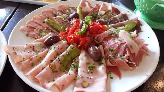 Noeteca Wine Bar