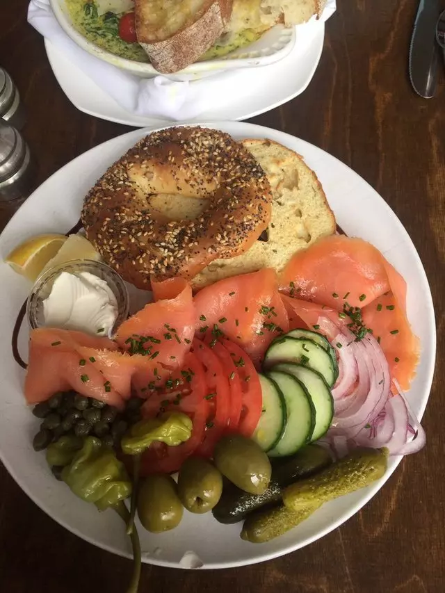 Noeteca Wine Bar